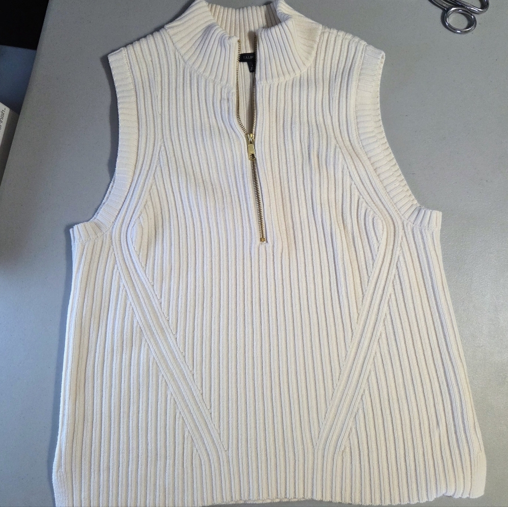 Talbots Cream Ribbed Half Zip Sweater Vest Large Gold Zip Chic Spring Layering